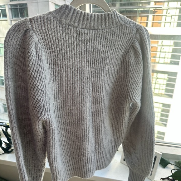 Grey sweater - Size small - Picture 4 of 5